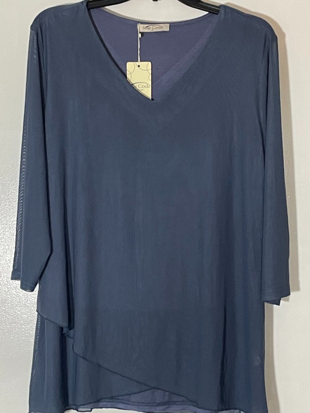 NWT Sese Code Women’s Blue Layered Dressy Top – Size Large, V‑Neck, Elegant